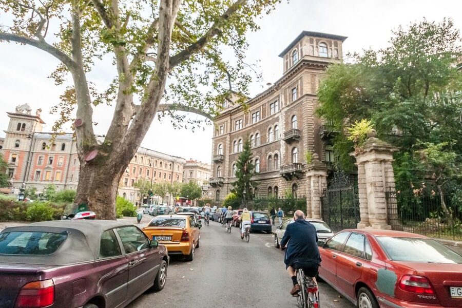 Budapest: Guided City Discovery Bike Tour - Hungarian Parliament: the neo-Gothic showpiece and a Danube glimpse