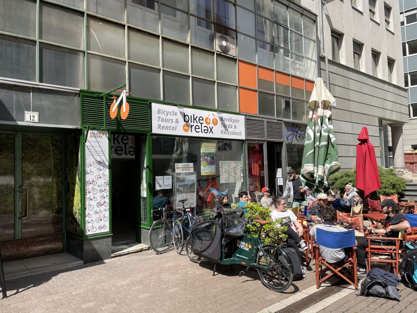 Budapest: Guided Downtown Electric Bike Tour - Meeting at Bike & Relax in the Jewish Quarter, then getting comfortable fast