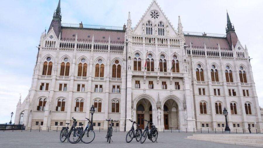 Budapest: Guided E-Bike Sightseeing Tour - The Bike Setup: Helmet, Water Bottle, and E-Bike Comfort