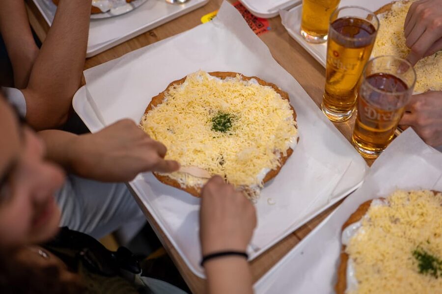Budapest: Guided Food Tour with Wine, Beer, and Shots - Priority entry and organized stops, the real time-saver