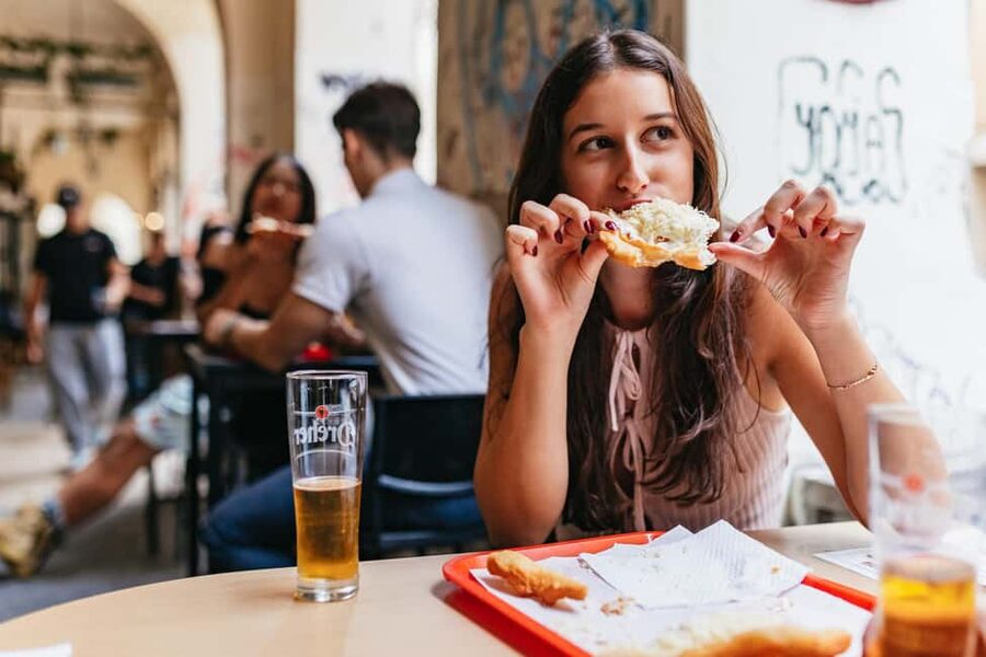 Budapest: Guided Foodie Walking Tour with Food and Drinks - Jewish Quarter Walk: The Stories Behind the Food