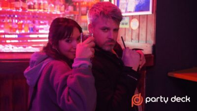 Guided Tour to Ruin Bars with Games and 6 Shots
