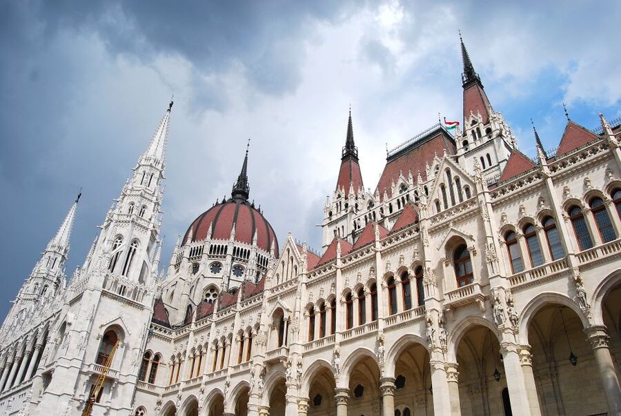 Budapest: Guided Walking Tour of Pest - Key things to look forward to