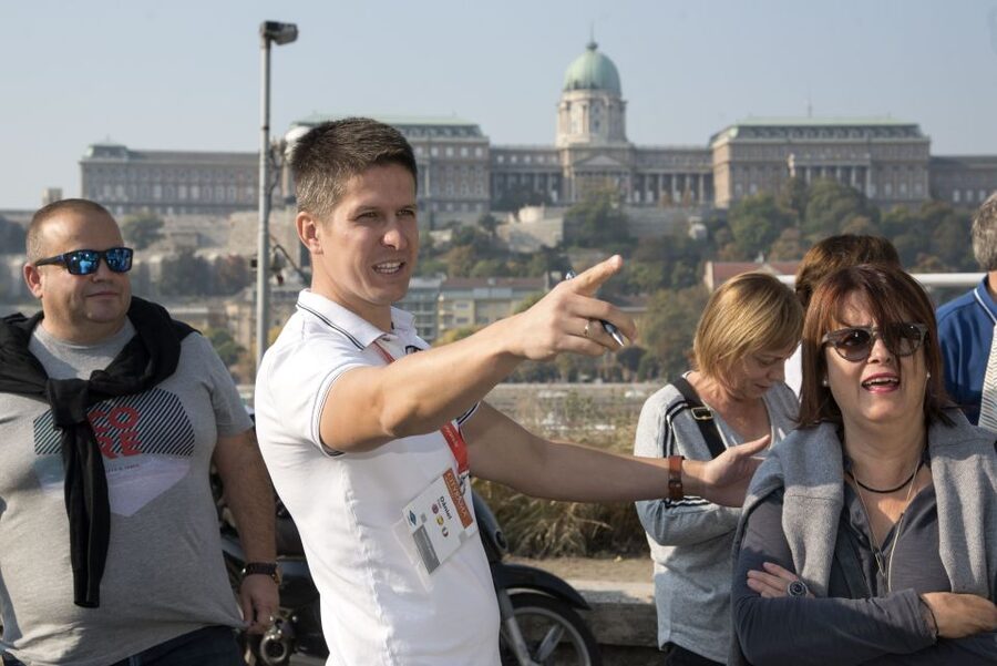 Budapest: Guided Walking Tour of Pest - Why Pest is a best-first look, and why this tour works on foot