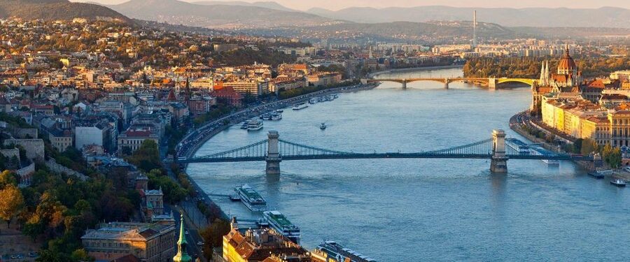 Budapest: Half-Day Highlights Small Group Private Tour - Price and what you really get for about $223