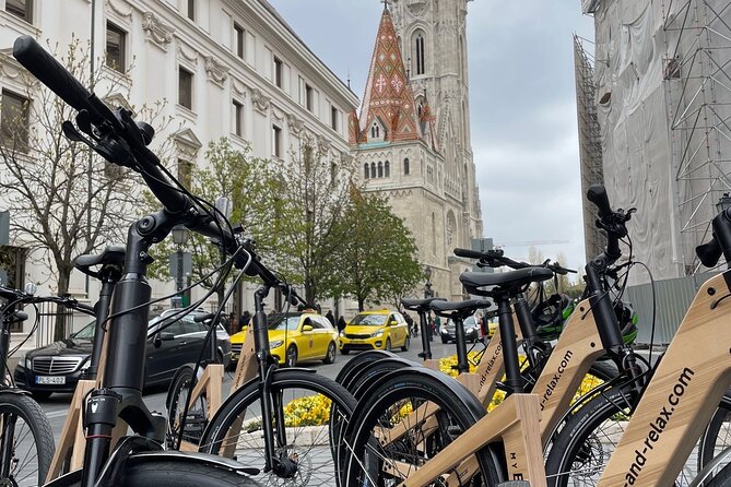 Budapest: Historic Downtown ride on E-Bicycles Buda & Pest - Why Riding the Buda and Pest Sides on E-Bikes Feels Like a Shortcut