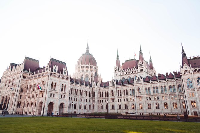 Budapest Historical Sightseeing - Free Walking Tour - A 2.5-hour Pest-side route that actually gives you bearings