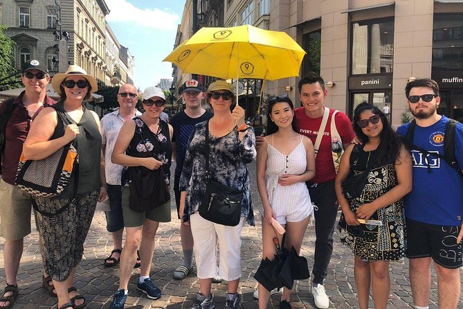 Budapest Historical Sightseeing - Free Walking Tour - Kálvin Square, Unger’s House, and the kind of architecture lesson you can use later