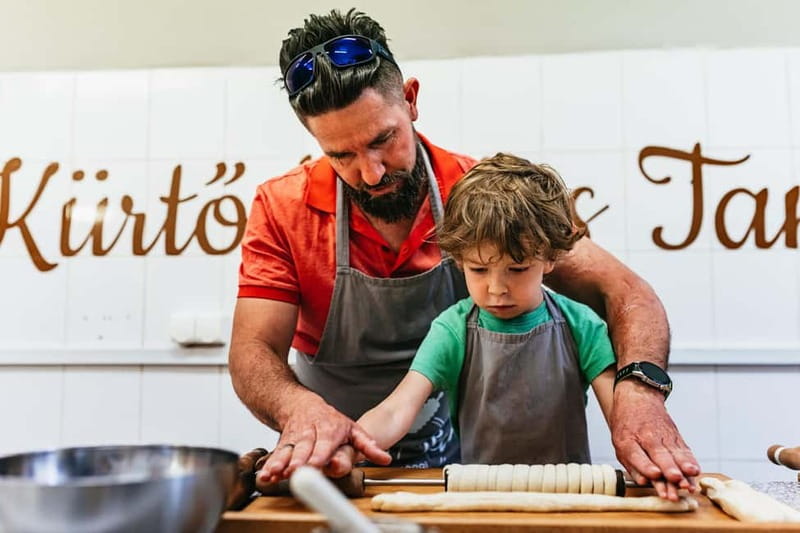 Budapest: Hungarian Chimney Cake Workshop in the City Center - Getting the Most Out of Your Budapest Chimney Cake Hour