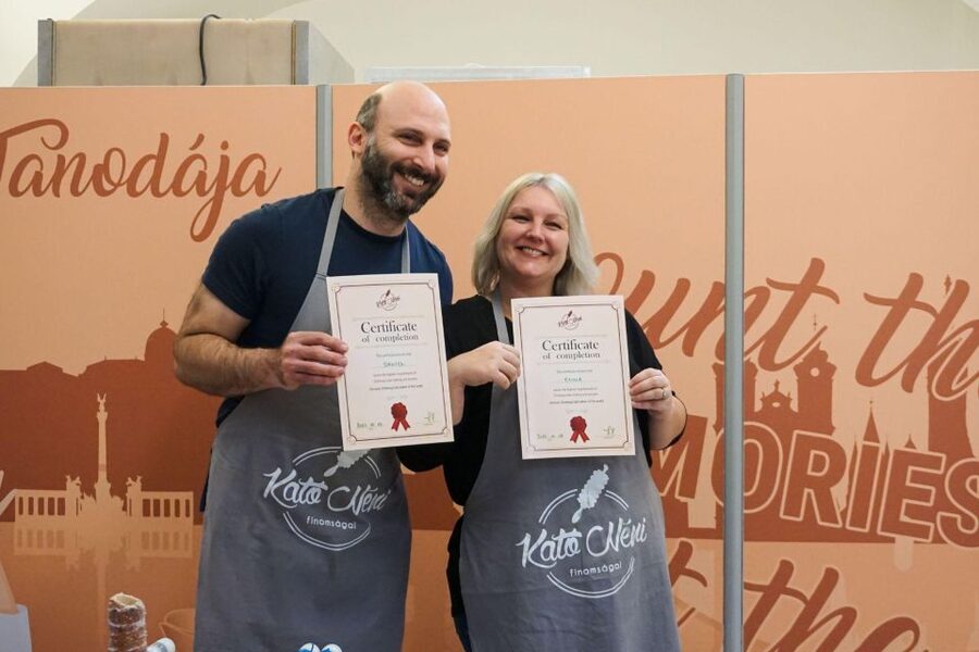 Budapest: Hungarian Chimney Cake Workshop in the City Center - Price and Value: Is $40 in Budapest a Good Deal?