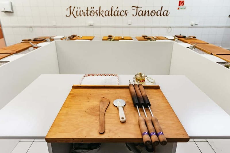 Budapest: Hungarian Chimney Cake Workshop in the City Center - Who This Workshop Is Best For, and Who Should Think Twice