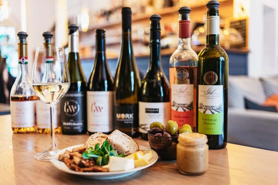 Budapest: Hungarian Wine Tasting with 7 Wines and Tapas - Key highlights to look for before you book