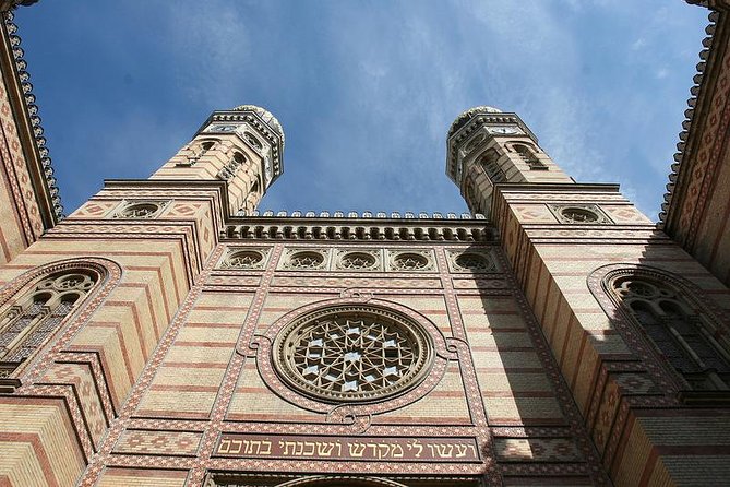 Budapest Jewish Heritage Memorial Walking Tour & Synagogue Entry - Key Highlights Worth Booking For