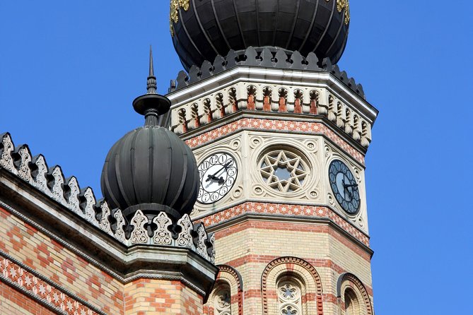 Budapest Jewish Heritage Memorial Walking Tour & Synagogue Entry - Timing, Distance, And What 3 Hours Feels Like