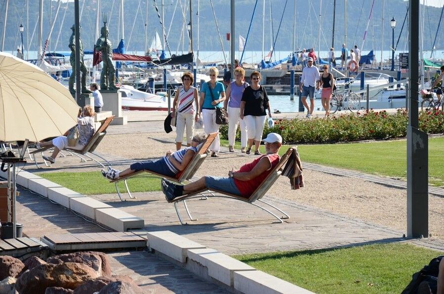 Budapest: Lake Balaton and Herend Full-Day Private Tour - Price and Value: What $436 Really Buys You