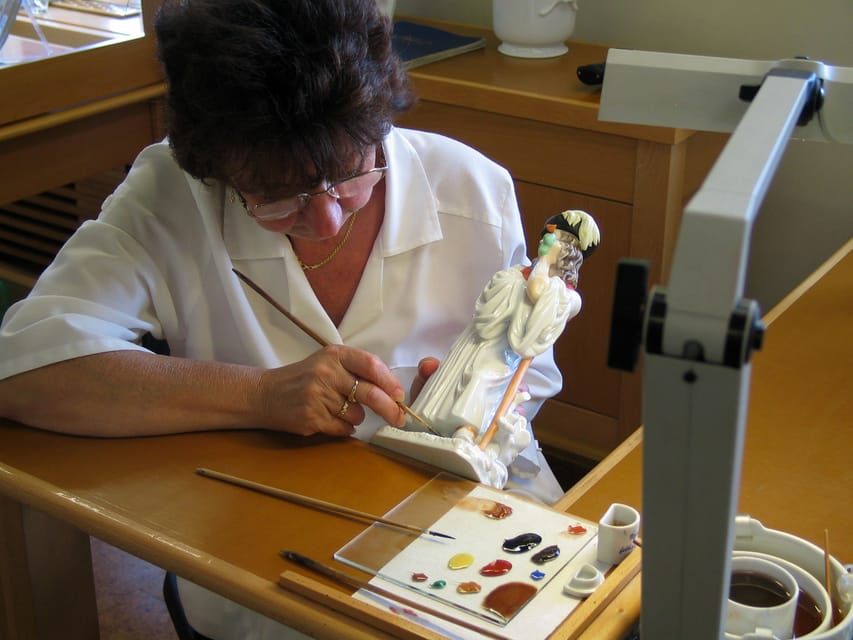 Budapest: Lake Balaton & Herend Porcelain Private Day Tour - Timing and transport: a 9-hour loop from Budapest that rewards good shoes