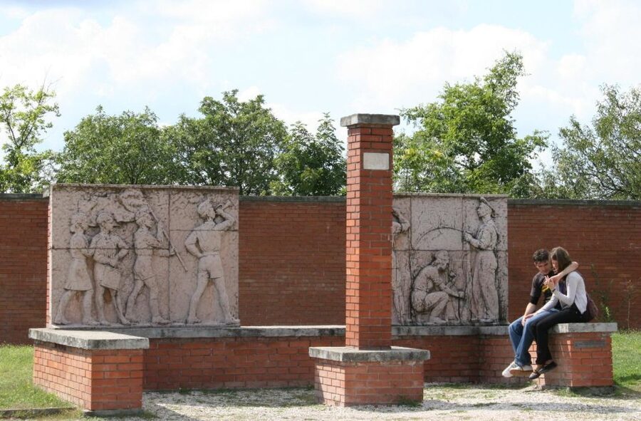 Budapest: Memento Park Ticket - Lenin, Red Army Soldiers, and the Emotional Power of Symbolic Statues