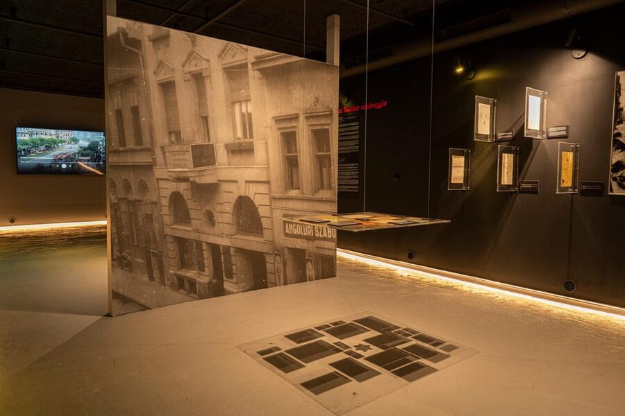 Budapest: Mika Tivadar Secret Museum Entry Ticket - How the mobile audio works (and why it helps)