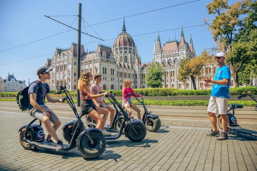 Budapest: MonsteRoller E-Scooter Tour - The MonsteRoller scooter, helmet, and that short practice that decides everything