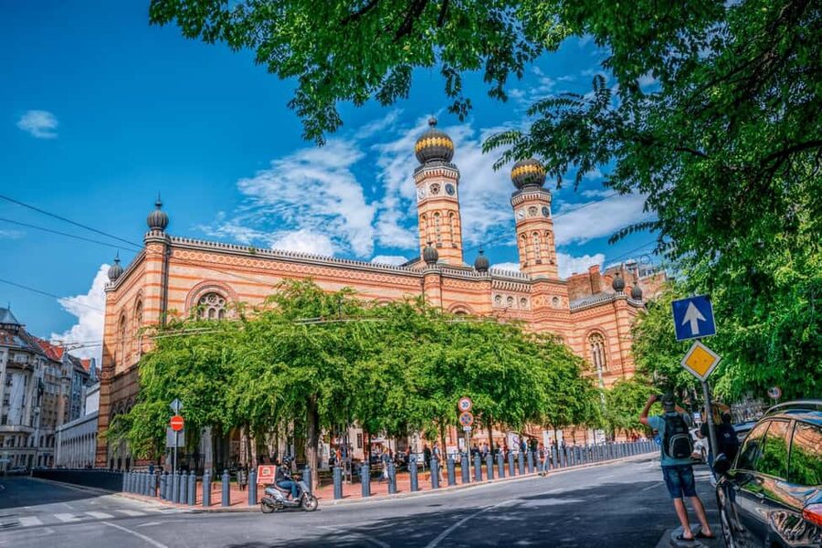 Budapest Old Jewish Quarter History Private Walking Tour - Klauzál Market Hall: Finish with smells, flavors, and a calmer pace