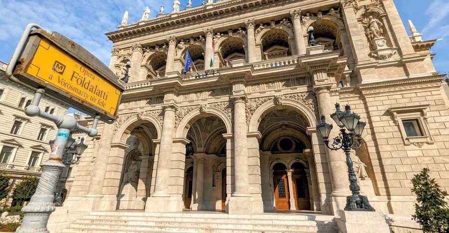 Budapest: Opera House Guided Tour - Budapest Opera House guided tour: what you’re really buying