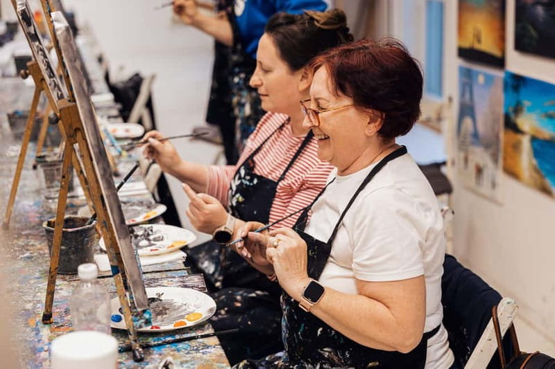 Budapest: Paint and sip experience - Should You Book It? My Practical Take