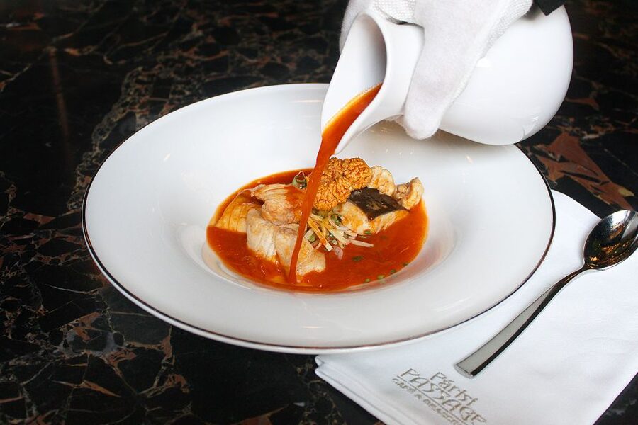 Budapest: Párisi Passage Restaurant 3-Course Menu - Timing and group size, why it matters more than you think