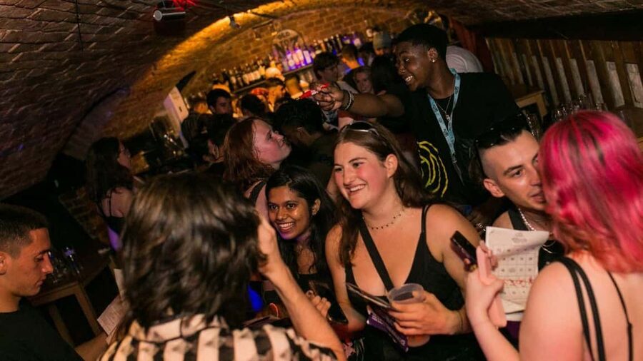 Budapest: Party District Bar-Hop with 2hr Unlimited Drinks - Your Choice at the Start, Welcome Drink or 2-Hour Open Bar