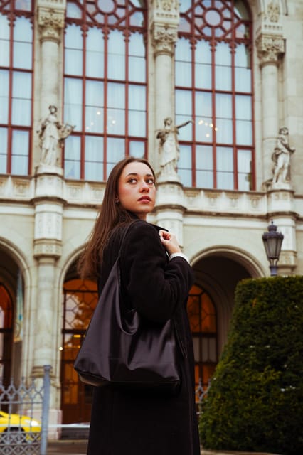 Budapest: Photo Session with Professional Local Photographer - Spring Light and the Day-or-Evening Timing Choice