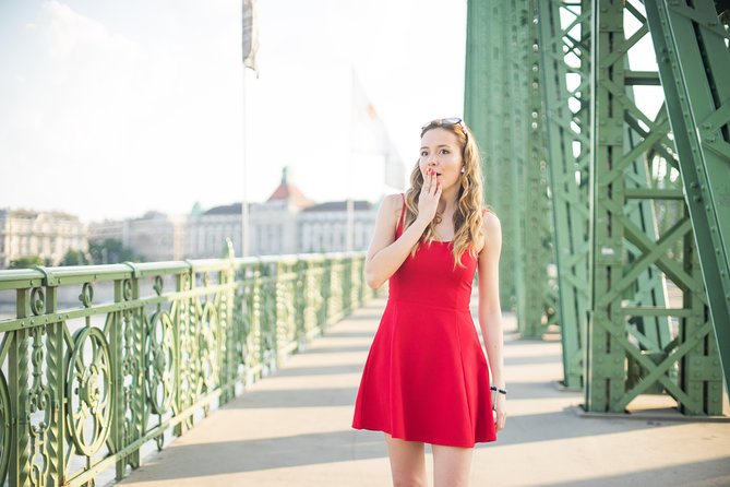 Budapest photoshoot&sightseeing - Photo Delivery in 72 Hours, Color and Black and White