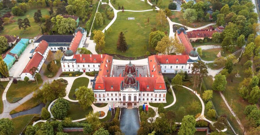 Budapest: Private 3-Hour Gödöllő Palace Tour - The 3-hour flow from Budapest, with real pacing