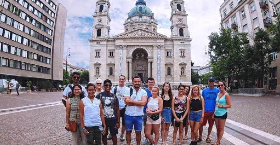 Budapest: Private 3-hour Guided City Tour by Bus - A Quick Private Taste of Buda and Pest in 3 Hours