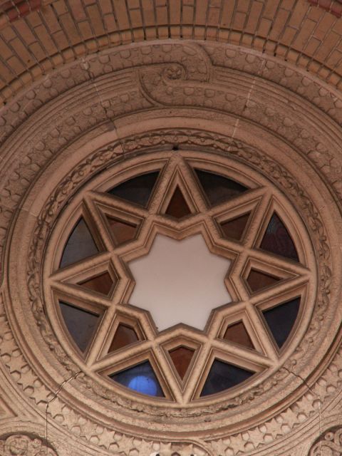 Budapest Private 3-Hour Jewish Heritage Tour - Jewish Budapest in three hours, and why the flow matters