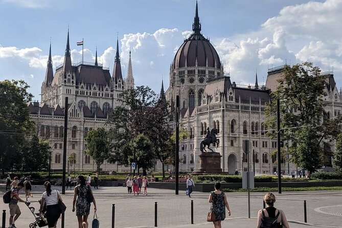 Budapest Private Full Day City Sightseeing Tour Walking or by Car - Starting at St. Stephen’s Basilica, Then Reading Budapest’s Symbols