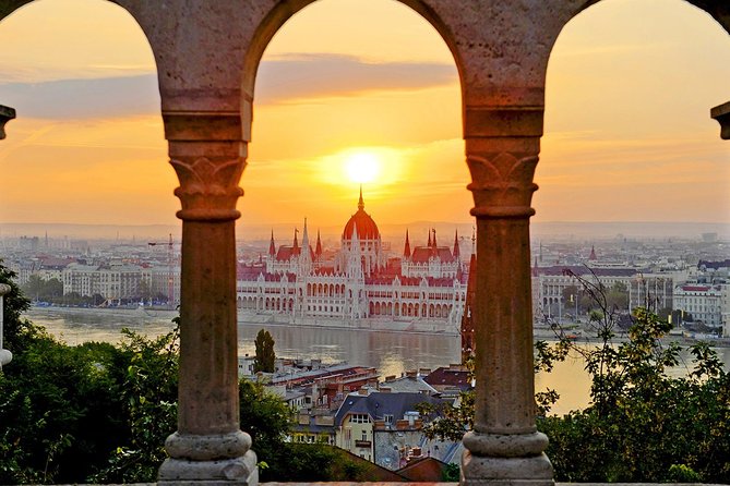 Budapest Private Full Day City Tour with a comfortable air -conditioned car - Zoo Entrance to Roman Ruins to House of Terror, When the Day Gets Real