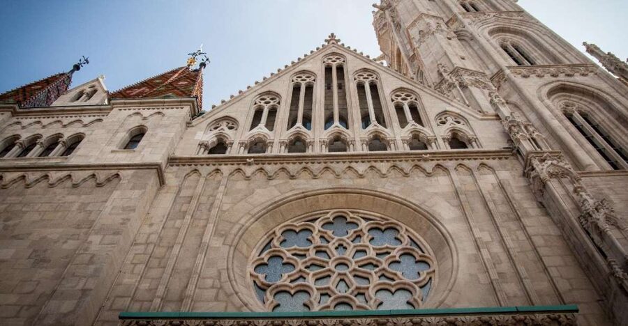 Budapest: Private Luxury Sightseeing Tour - Luxury Mercedes comfort, with your schedule in control