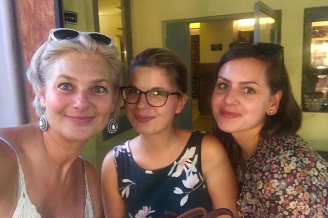 Budapest private sightseeing with Nelli & her local guides - How hotel pickup and meet-up decisions affect your comfort