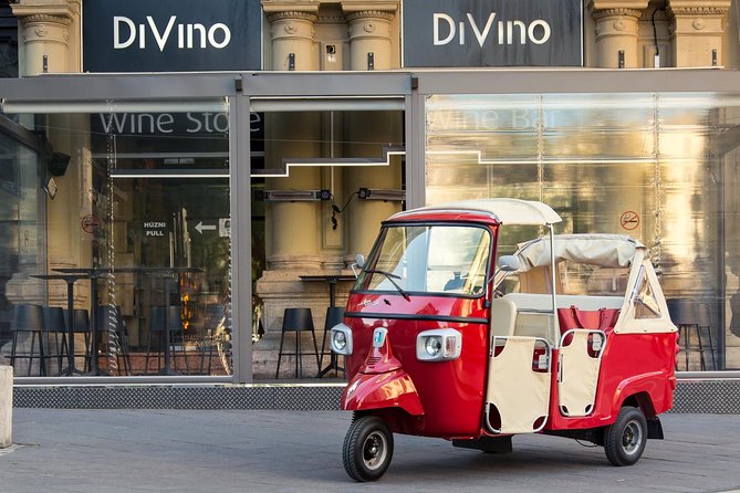 Budapest Private Tuk Tuk Tour with Wine Tasting and Cheese Platter - Key things I’d focus on