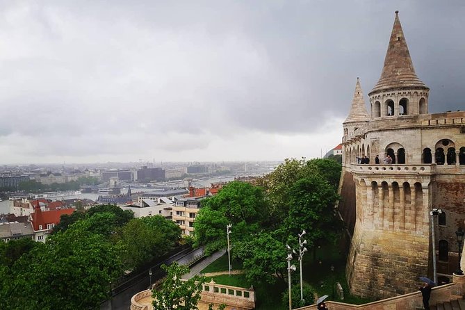 Budapest Private Walking Tour - Across the Chain Bridge to Buda Castle: Danube views plus the bridge story