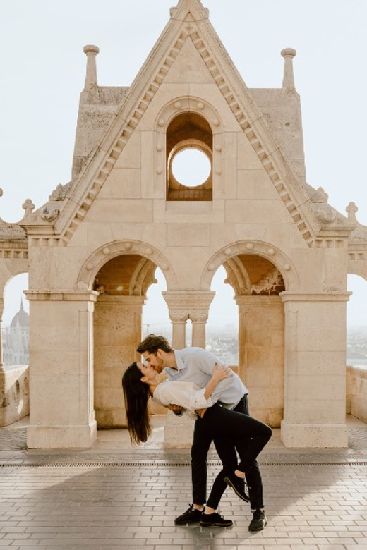 Budapest: romantic photoshoot at Buda's iconic sightseeings - The loop: cobblestones, Buda Castle views, and those Fisherman’s Bastion angles