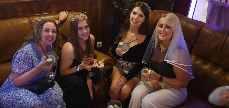 Budapest: Ruin Bar Pub Crawl with Entry Tickets - Skip-the-Line Club Entry: Where the Night Finishes Strong