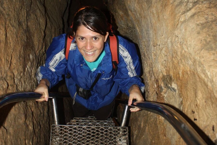 Budapest: Semlő-hegyi & Pál-völgyi Caves Guided Walking Tour - Key highlights you should care about