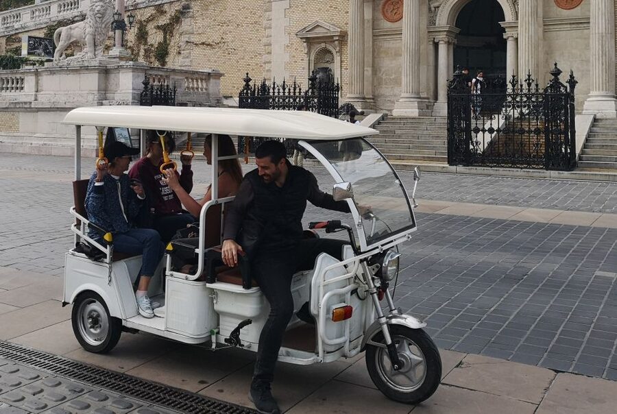 Budapest: Sightseeing Tour by Electric Tuktuk - A Quiet Way to See Budapest’s Big Hits