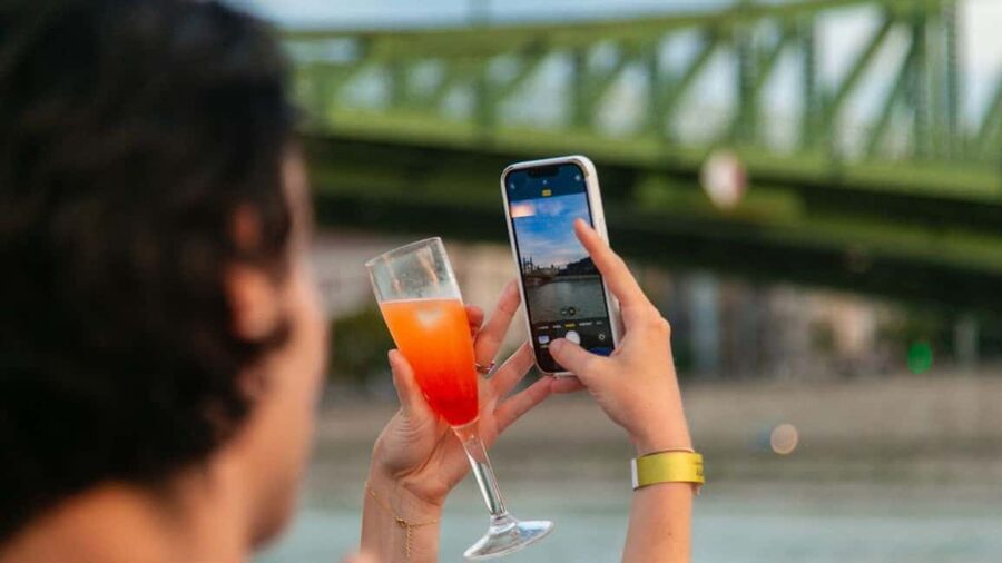 Budapest: Sip & Sail Danube Cruise with Prosecco Cocktails - Should you book this Sip & Sail Danube cruise?