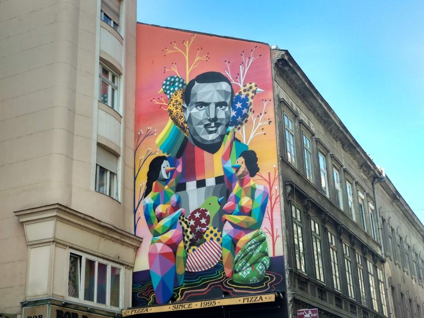 Budapest: Street Art Tour - The Café Break, and How It Fits the Tour