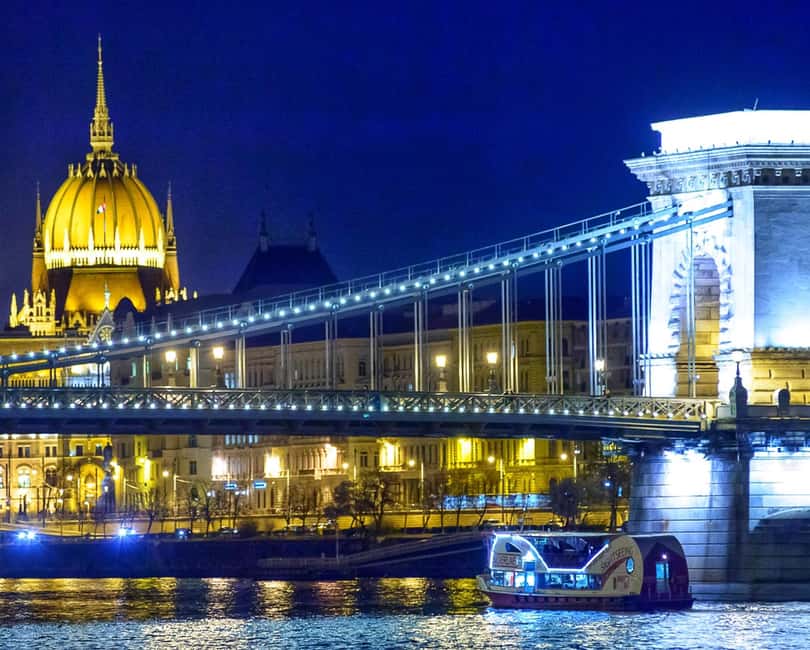 Budapest: Sunset Cruise with 2 Cocktails - Dock 11, Silverline check-in, and how not to lose time