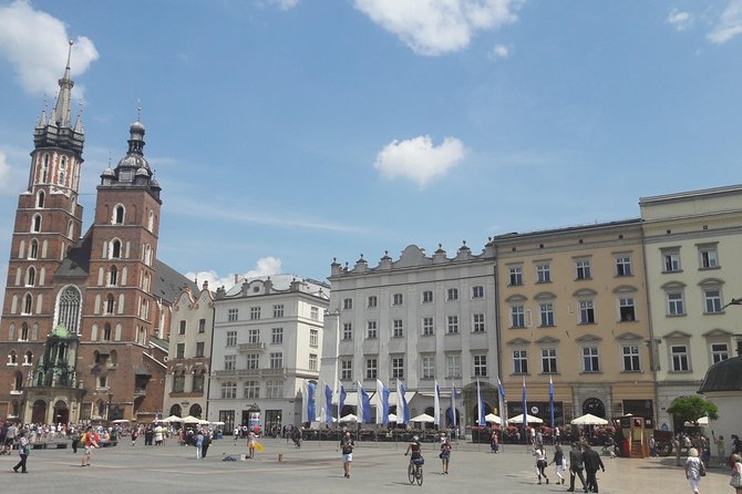 Budapest to Krakow private transfer - The 6-Hour Ride: Air-Conditioned Comfort and WiFi You’ll Actually Use