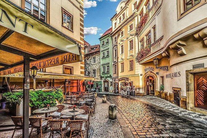 Budapest to Prague Private transfer with 2 hour sightseeing stop - Your One Stop Choice: How to Pick What Fits Your Time