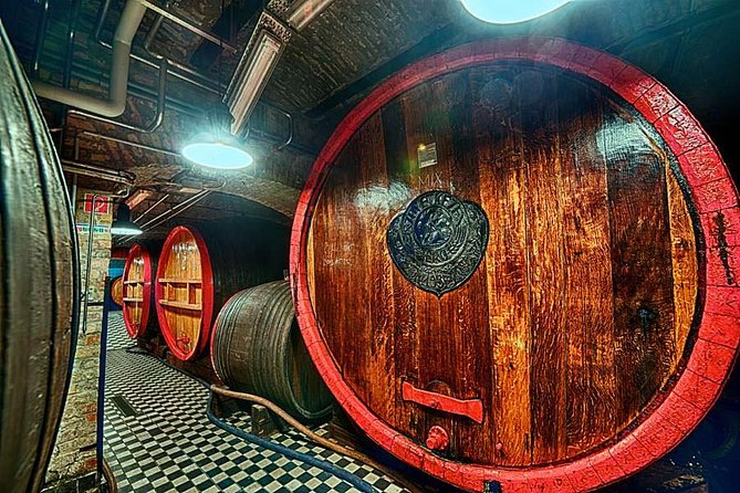Budapest Tuk Tuk Tour with House of the Unicum Distillery Visit - Great Market Hall and the House of Unicum tasting that turns the day