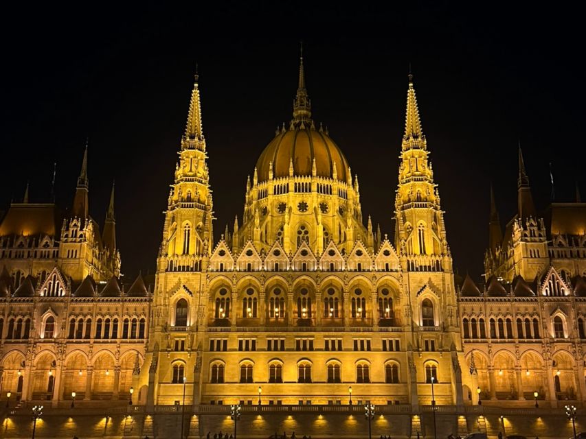 Budapest: Unlimited Prosecco, Beer and Aperol Spritz Cruise - The drinks: unlimited refills, plus an honest reality check